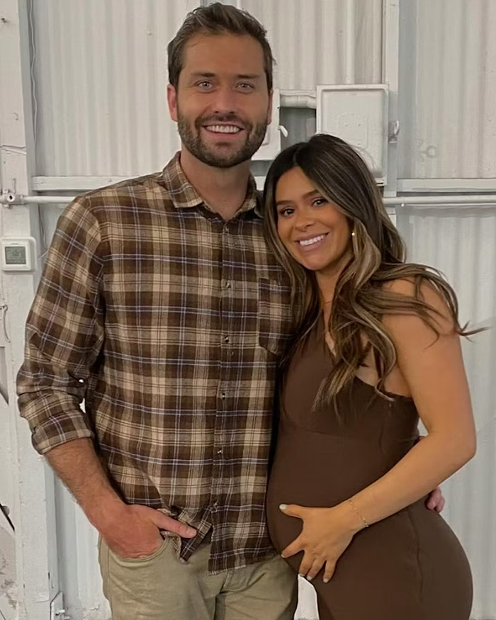 Weeks Before Horrifying Video Surfaced, âMormon Wivesâ Cast Warned ABC About Taylor Frankie Paul Weeks Before Horrifying Video Surfaced, âMormon Wivesâ Cast Warned ABC About Taylor Frankie Paul