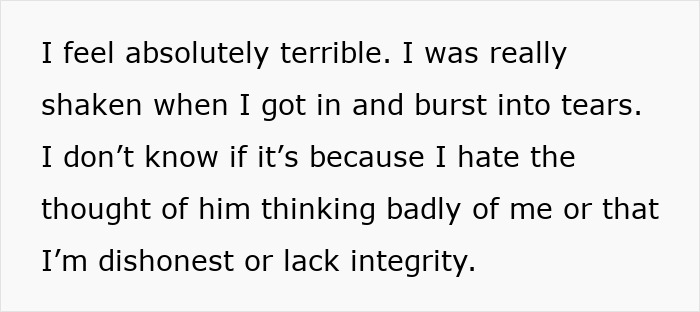 Male Karen Blames His Neighbor For An Accident Caused By Delivery Driver, She Bursts Into Tears