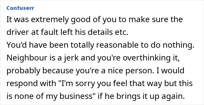 Male Karen Blames His Neighbor For An Accident Caused By Delivery Driver, She Bursts Into Tears