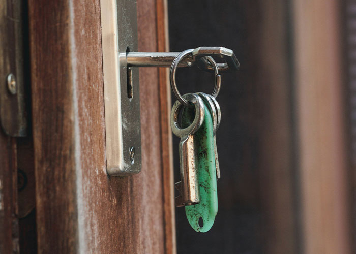 63 Horrible Neighbors Who Made Sharing The Same Neighborhood With Them Absolutely Miserable