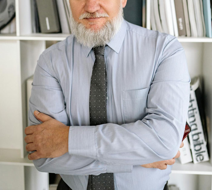 Conservative Parents Try To Ruin Daughter&rsquo;s Life Because Her Husband Helped 2 Lesbian Couples Have Kids