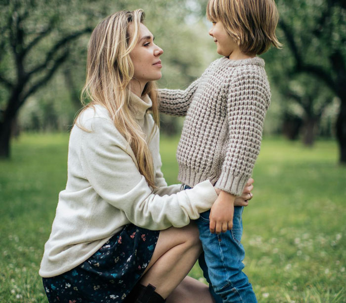 Conservative Parents Try To Ruin Daughter&rsquo;s Life Because Her Husband Helped 2 Lesbian Couples Have Kids