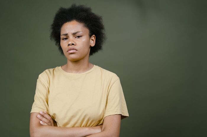 Aitah For Telling A Guy His Mom "Isn't A Woman" To Prove His Point Was Dumb?