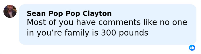 Social media comment discussing the airline's new customer of size policy and reactions from users.