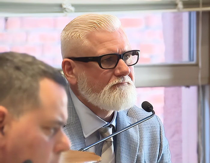 Policial desmorona ao descrever a perda Policial desmorona ao descrever a perda