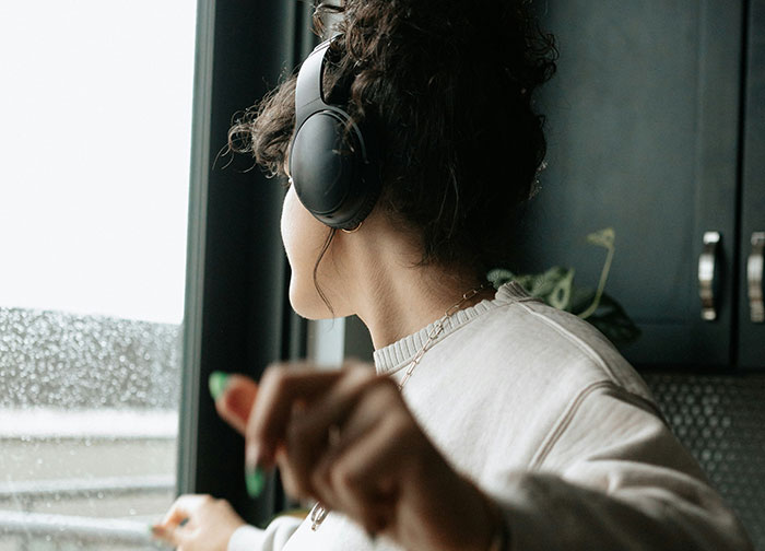 “7-Year Marriage Was Over Within The Month”: 61 Quiet Signs Of Cheating People Learned The Hard Way