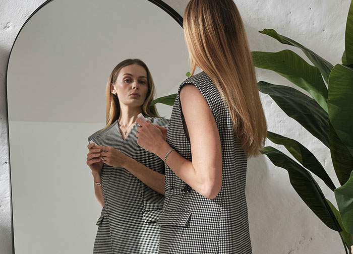 “7-Year Marriage Was Over Within The Month”: 61 Quiet Signs Of Cheating People Learned The Hard Way