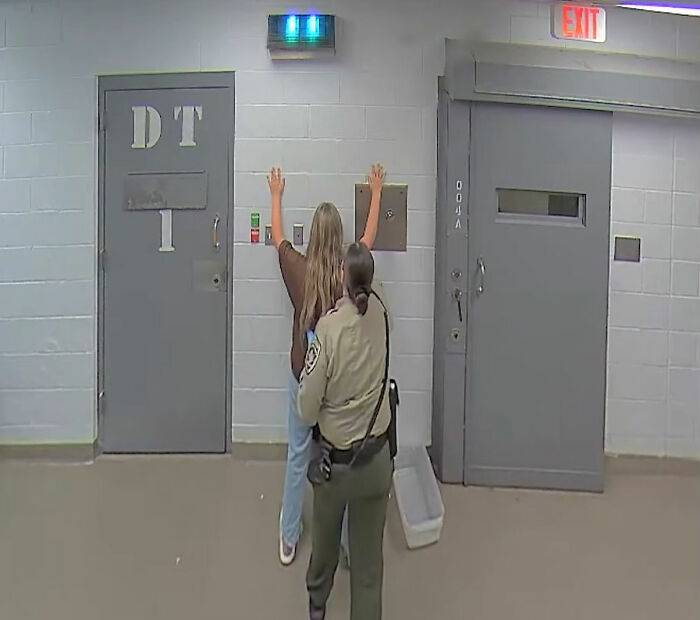 Insider revela suposto motivo pelo qual Kendra Duggar foi presa e pode pegar até 8 anos