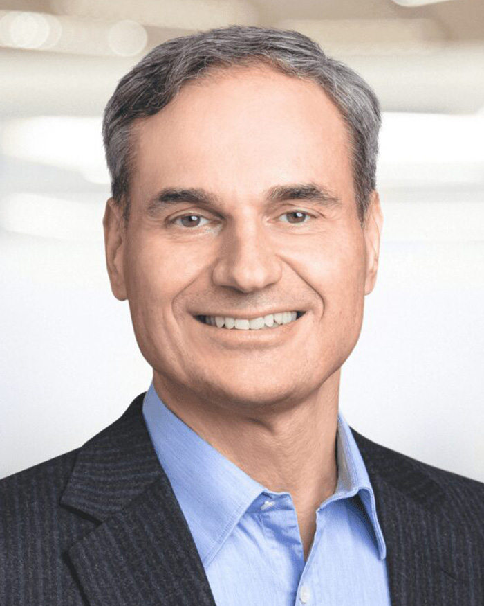 Insiders revelam como a reputação “difícil” de Reese Witherspoon em Hollywood a levou aos braços de um financista alemão