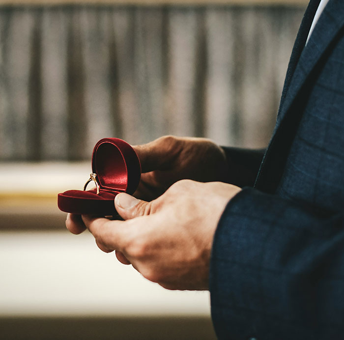 It Is Not The 1950s: 75 Reasons Why People Turned Down Marriage Proposals