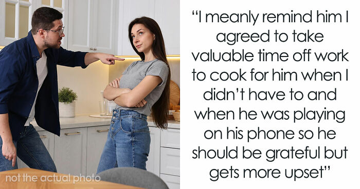 Guy Harvests Strawberries In Game Instead Of Watching Steak, Blames Wife When Dinner Turns Charcoal