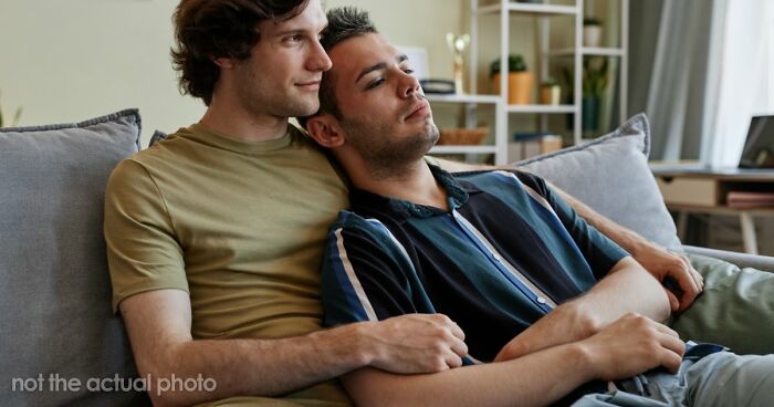 Guy’s Sister Catches Him With His Secret BF, Demands He Dump Him So She Can Date Him Instead