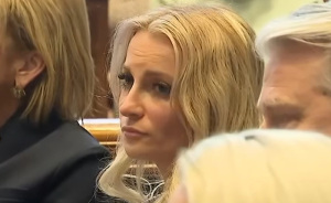 ‘Glamorous’ Cop Learns Her Fate Amid Scandalous Police Trial