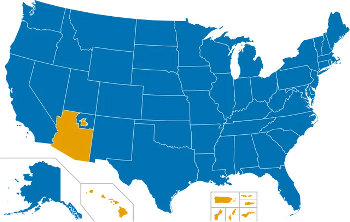 US map highlighting Arizona in orange, illustrating regional data related to humans neurologically entering adulthood at age 32.