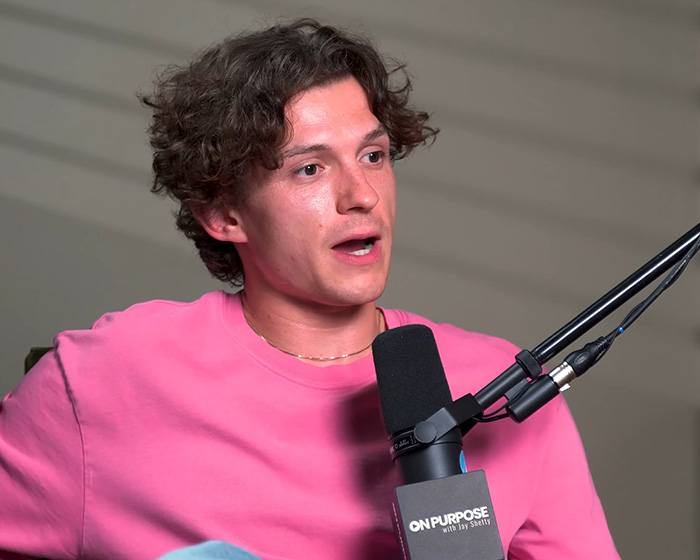 “Trying To Make Himself Relevant Now”: Fans Tore Apart Tom Holland As His Brutal Remark On Hollywood Resurfaces “Trying To Make Himself Relevant Now”: Fans Tore Apart Tom Holland As His Brutal Remark On Hollywood Resurfaces