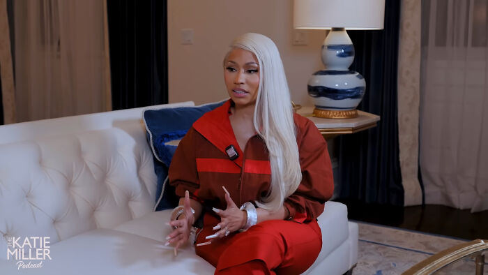 From Oprah To Neil Gaiman, Folks Idolized These 41 People Until Their Truth Was Exposed