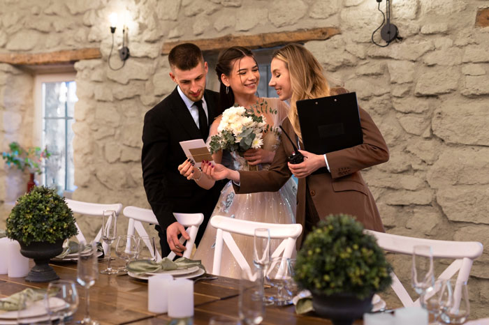 MIL Puts Anaphylaxis On Wedding Menu, Adds Nuts To A “Special Dish” Despite Bride’s Severe Allergy MIL Puts Anaphylaxis On Wedding Menu, Adds Nuts To A “Special Dish” Despite Bride’s Severe Allergy