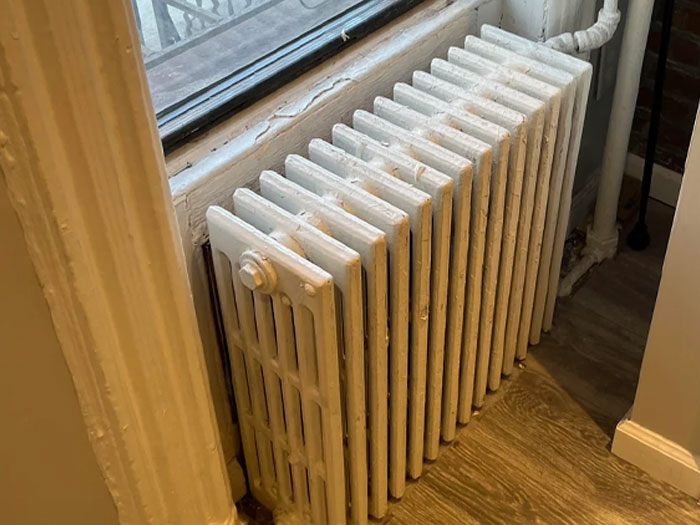 73 Things New Yorkers Don’t Think Are Weird But Outsiders Noticed Immediately