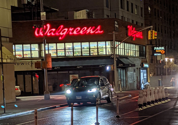 73 Things New Yorkers Don’t Think Are Weird But Outsiders Noticed Immediately