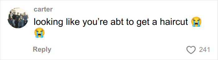 A reclamação viral de uma mulher sobre o traje funerário após a morte do pai provoca reações surpreendentes A reclamação viral de uma mulher sobre o traje funerário após a morte do pai provoca reações surpreendentes