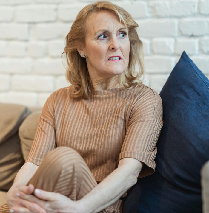 Woman Kicks Husband's Entitled Family Out After They Call Her Out For Not Having A Job Woman Kicks Husband's Entitled Family Out After They Call Her Out For Not Having A Job