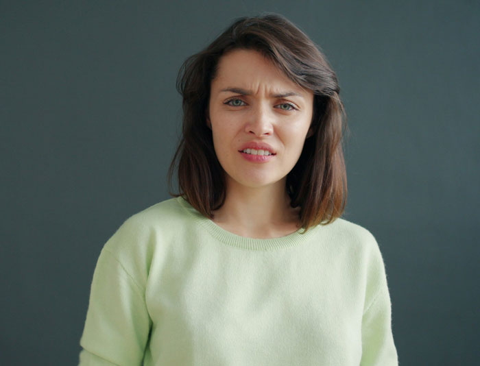 Woman Kicks Husband's Entitled Family Out After They Call Her Out For Not Having A Job Woman Kicks Husband's Entitled Family Out After They Call Her Out For Not Having A Job