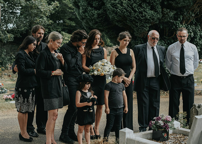 46 Awkward Things People Actually Said At Funerals