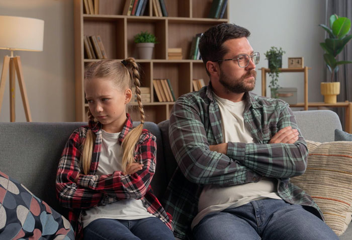 Dad Finds Out His 13YO Is Dating A 17YO, Gives Her BF A Chilling Lesson About The Law