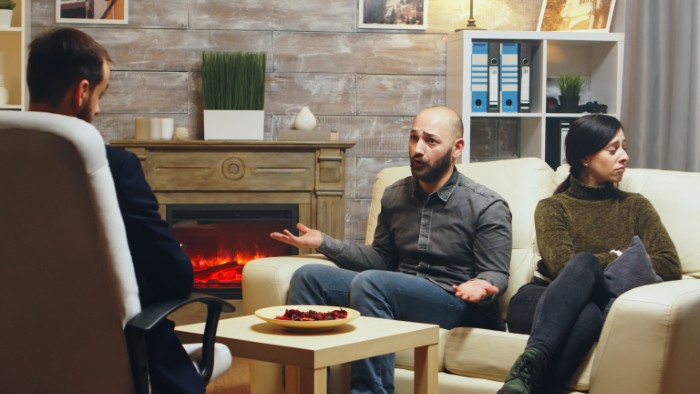 Man Plays Video Games For 5 Hours, Then Complains When Wife Tracks Time He Spent With Their Baby