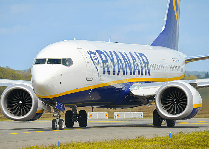 Ryanair implora aos passageiros que parem de usar um item específico nos voos