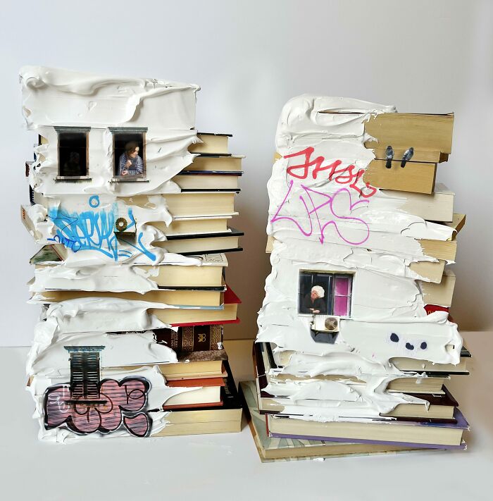 “Chatting Neighbors”