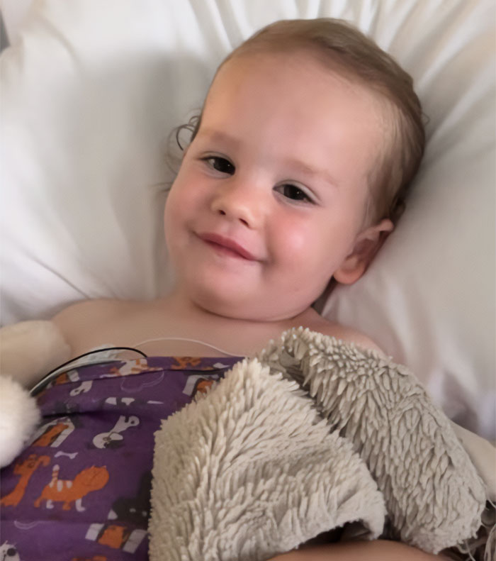 Parenting Influencer Kelly Hopton‑Jones Accidentally Runs Over Son With Her Car