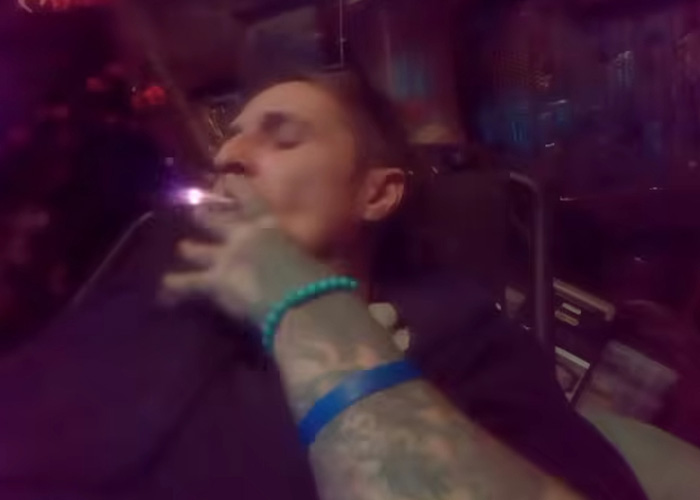 Menina de 13 anos desaparece da tenda da família na zona rural do Maine - agora seu pai emite um aviso perturbador