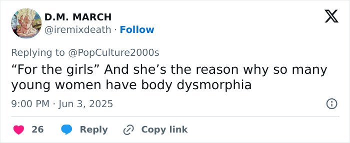 Kylie Jenner desperta preocupação de que seus implantes mamários tenham rompido depois que os fãs notaram detalhes no Coachella Snap Kylie Jenner desperta preocupação de que seus implantes mamários tenham rompido depois que os fãs notaram detalhes no Coachella Snap