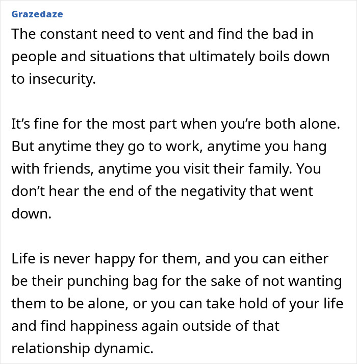 A social media post about red flags in a relationship, discussing constant negativity and venting stemming from insecurity.