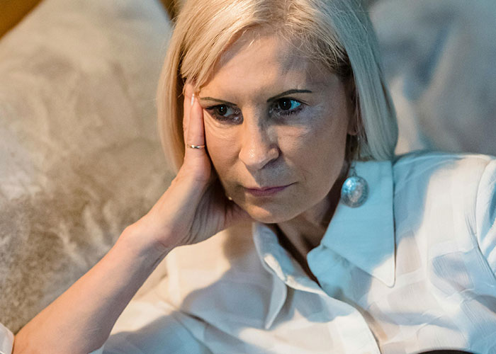 MIL Demands Free Painting From Woman She Constantly Made Fun Of: "It's Not A Serious Job" MIL Demands Free Painting From Woman She Constantly Made Fun Of: "It's Not A Serious Job"