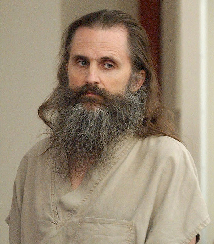 Elizabeth Smart surpreende com a transformação do fisiculturista em uma foto de competição de cair o queixo