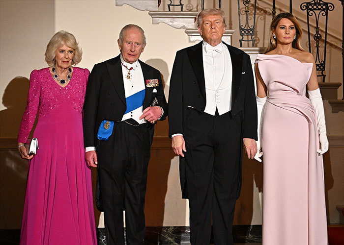 “Alguém mais percebeu isso?”: O vídeo se torna viral quando as pessoas notam detalhes estranhos no comportamento de Melania Trump