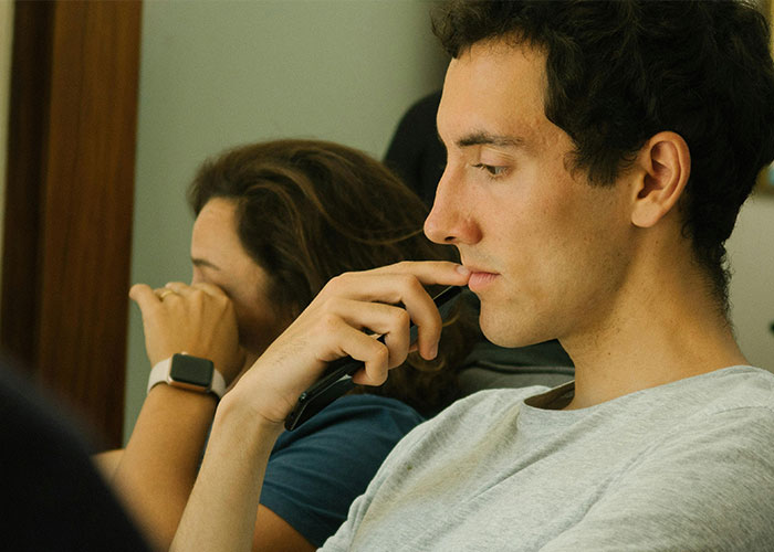 “My Wife Doesn't Know That My Dad Confessed”: Man’s World Shatters After Learning About A Double Betrayal