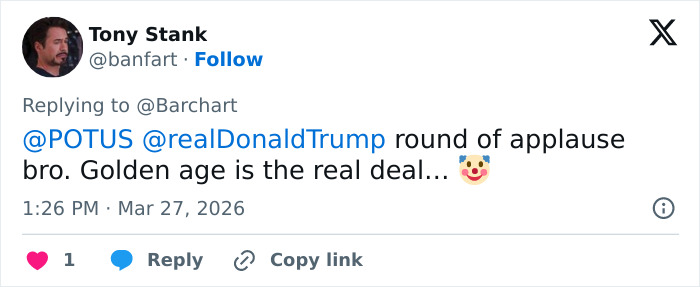 A Berkshire Hathaway de Warren Buffett tem feito um movimento silencioso que preocupa os investidores