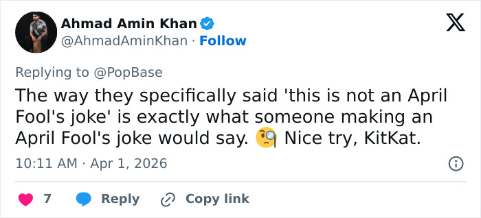 Tweet reacting to KitKat's stolen KitKat tracker campaign, questioning its authenticity and calling it a clever marketing move.