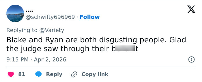 Captura de tela de uma resposta na mídia social discutindo a violenta batalha legal de Blake Lively com Justin Baldoni e a decisão do juiz.