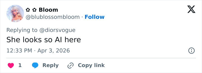 "Something Is Off Here": People Notice Bizarre Details In Photo Of Selena Gomez And Influencer