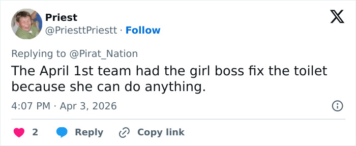 "Thirst Traps From Space": Astronaut's Ripped Physique During Moon Mission Sparks Frenzy