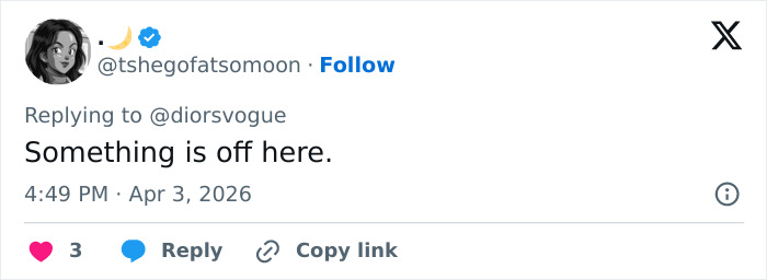 "Something Is Off Here": People Notice Bizarre Details In Photo Of Selena Gomez And Influencer