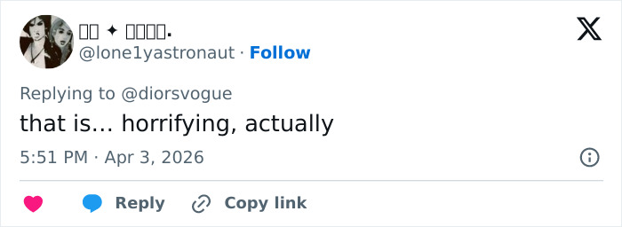 "Something Is Off Here": People Notice Bizarre Details In Photo Of Selena Gomez And Influencer