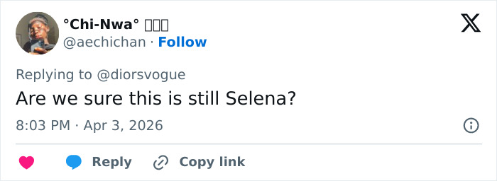 "Something Is Off Here": People Notice Bizarre Details In Photo Of Selena Gomez And Influencer