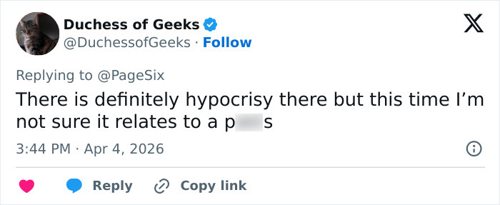 Tweet from Duchess of Geeks responding to PageSix about hypocrisy and Mark Ruffalo’s comments on Kate Beckinsale firing. Tweet from Duchess of Geeks responding to PageSix about hypocrisy and Mark Ruffalo’s comments on Kate Beckinsale firing.