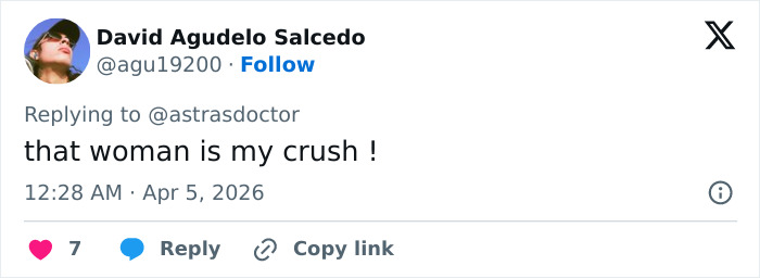 "Thirst Traps From Space": Astronaut's Ripped Physique During Moon Mission Sparks Frenzy