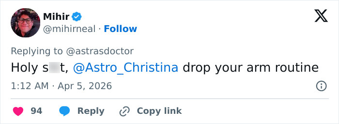 "Thirst Traps From Space": Astronaut's Ripped Physique During Moon Mission Sparks Frenzy